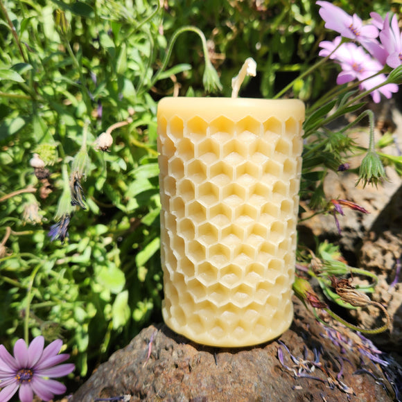 Pure Australian beeswax honeycomb pillar