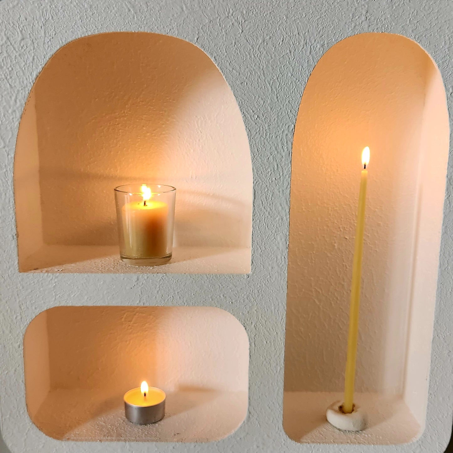 Australian Beeswax thin taper Candles 25cm 2+ hour burn time