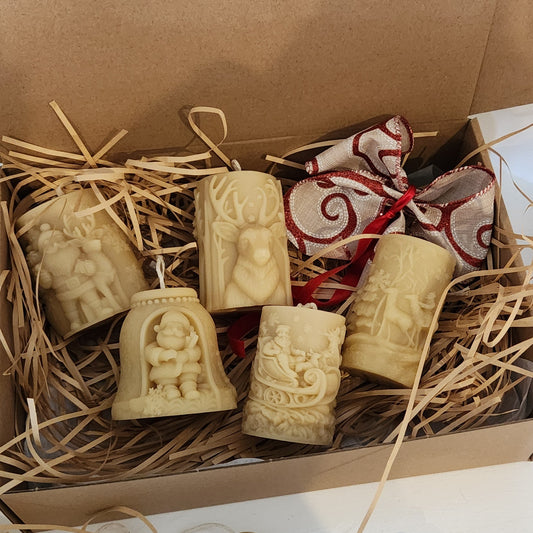 Deluxe Christmas Novelty Beeswax Candle Gift box
