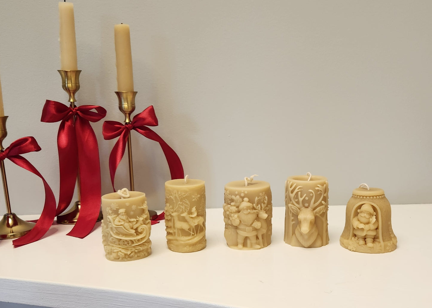 Deluxe Christmas Novelty Beeswax Candle Gift box