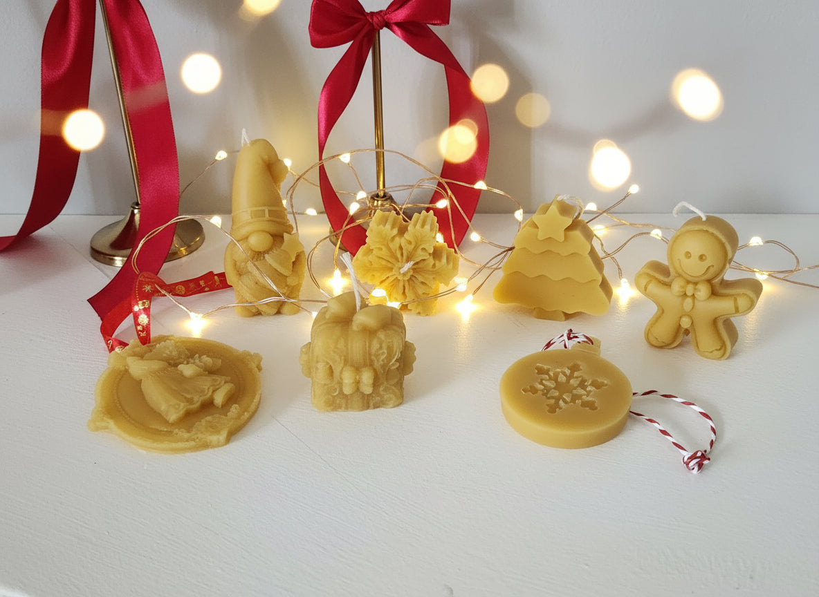 Christmas Novelty Beeswax Candle Deluxe Gift Box