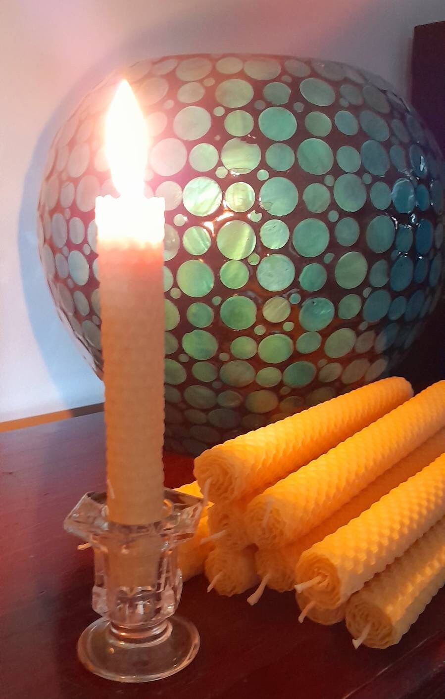 Honeycomb Beeswax rolled dinner | taper candle