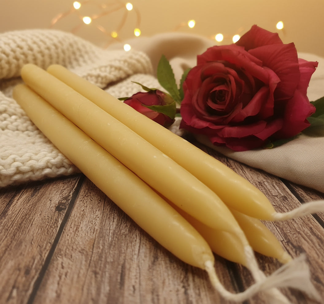Australian Pure Beeswax Taper Candles 25cm 6+ hour burn time