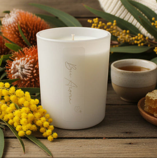Australian Floral & Honey scented beeswax candle