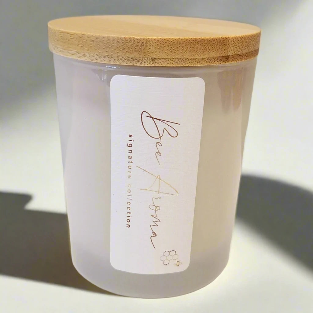 Coconut Lime scented beeswax candle